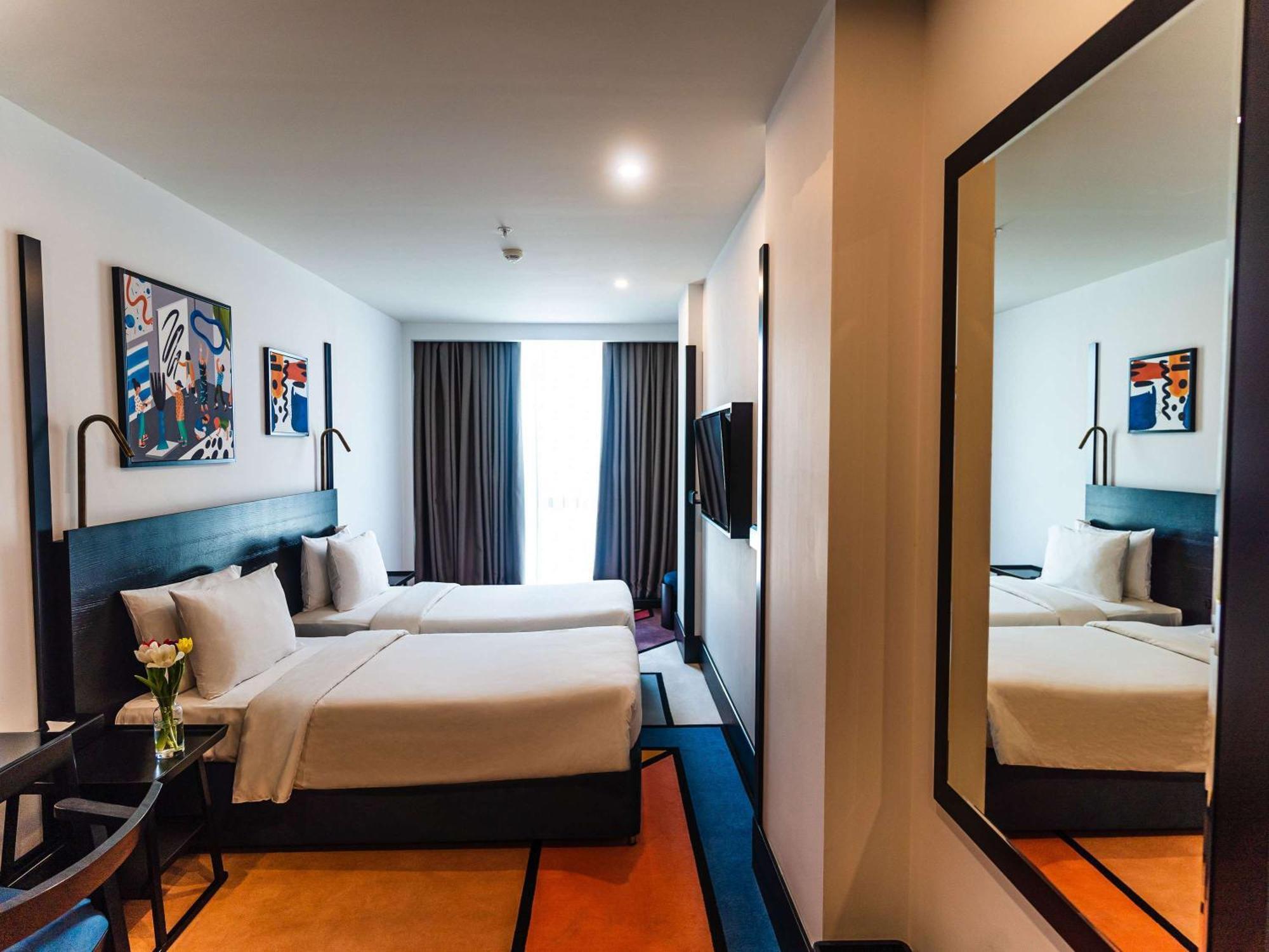 Mercure Baku City Exterior photo